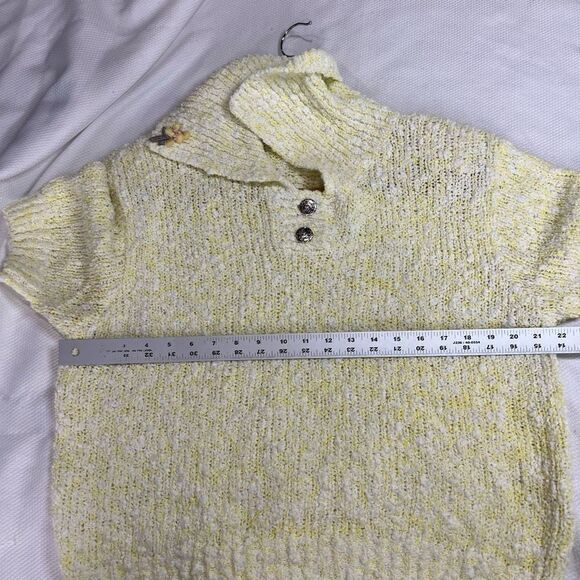 90’s Yellow Marled Knit‎ Collared Floral Appliqué Details Women’s Short Skeeve - Picture 4 of 5